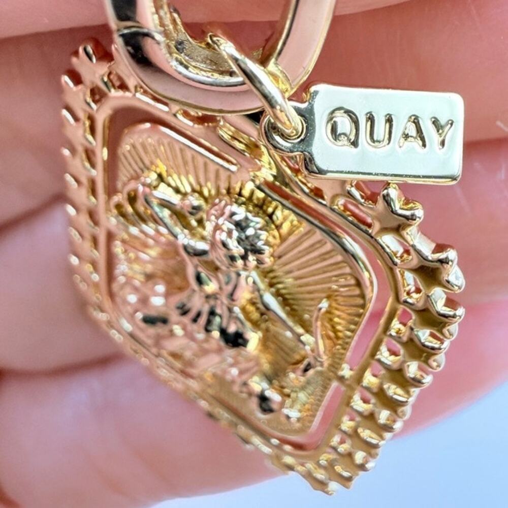QUAY AUSTRALIA 14K GP Pendant Necklace Chunky Paperclip Chain Gold Tone Nwot - Picture 6 of 8
